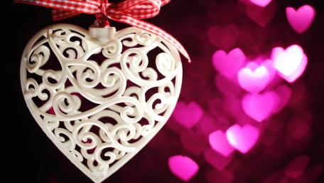 Delicate Heart with Romantic Bokeh Background wallpaper