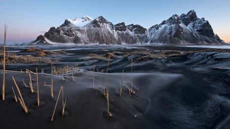 Vestrahorn (Vatnajokull National Park) wallpaper