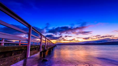 Tranquil Evening at the Pier wallpaper