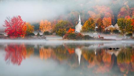 Autumnal Tranquility by the Lake wallpaper