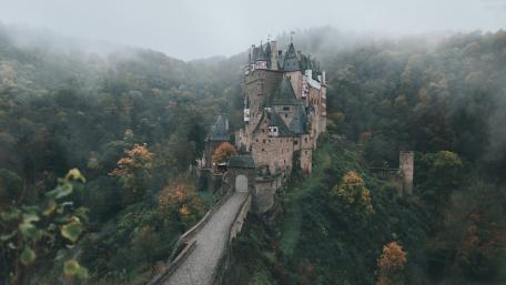 Eltz Castle - Germany wallpaper