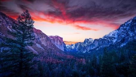 Yosemite Valley Tunnel View wallpaper