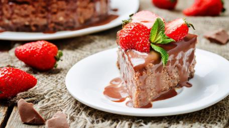 Delicious Chocolate Mousse Cake with Strawberries wallpaper