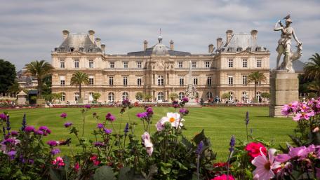 Luxembourg Palace, Paris wallpaper