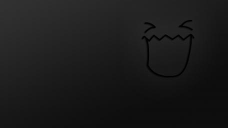Smile in blak wallpaper