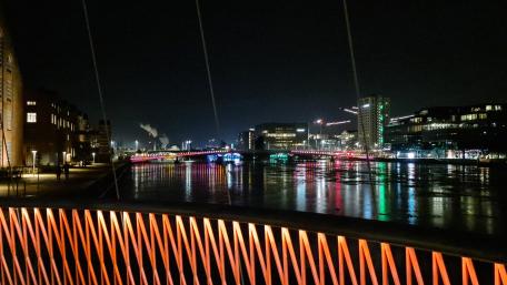 New long bridge Bicycle wallpaper