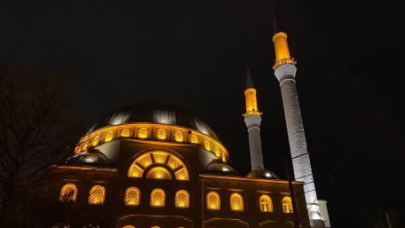 Mosque night scene wallpaper