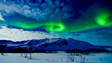 Tromso northern lights (Norway) wallpaper