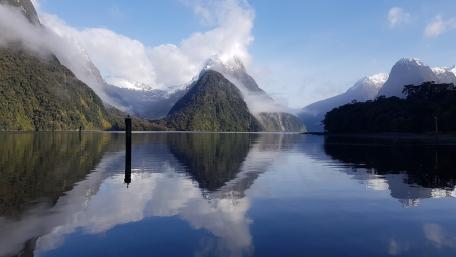 Milford Sound New Zealand wallpaper