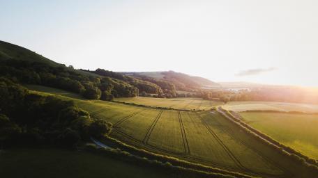 Serene Highland Valley at Sunset wallpaper