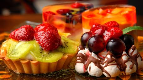 Delicious Fruit Desserts Platter wallpaper