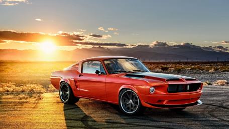 Mustang at Golden Hour: A Timeless Classic wallpaper