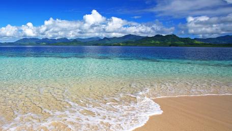 Tranquil Beach Serenity for Relaxation wallpaper