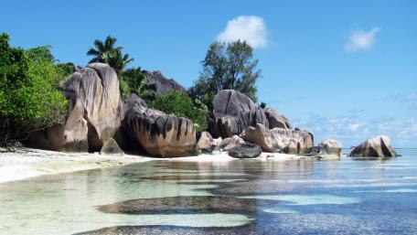 La Digue Island, Seychelles wallpaper