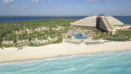 Beach in Cancun wallpaper