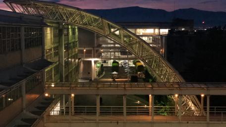 Urban Architecture at Twilight wallpaper