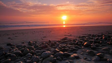 Tranquil Sunset Over Pebble Beach wallpaper