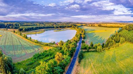 Scenic fields in Czech Republic wallpaper
