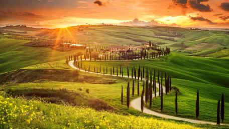 Tuscany Hills wallpaper