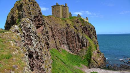 Dunnottar Castle wallpaper