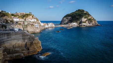 Sant'Angelo Beach wallpaper