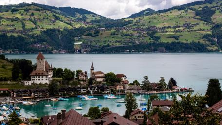Spiez Castle and Lake Thun wallpaper