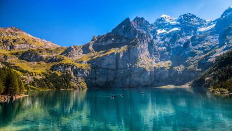Oeschinen Lake wallpaper