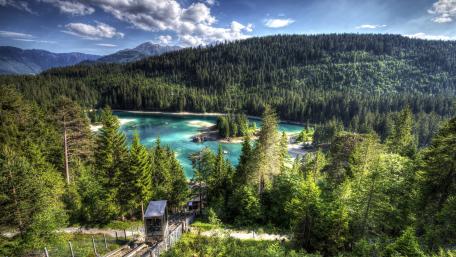 Serene Mountain River Landscape in 4K Quality wallpaper