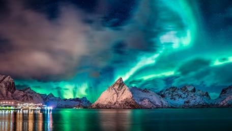Lofoten aurora borealis wallpaper