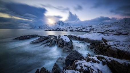 Lofoten coastline wallpaper