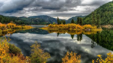 Lake Alva, Seeley Swan Valley of Montana wallpaper