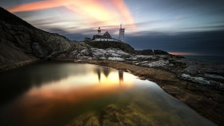 Serene Dawn at the Lighthouse wallpaper