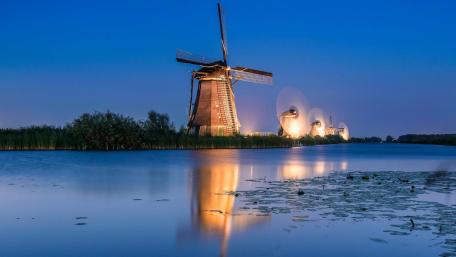 Kinderdijk windmills wallpaper