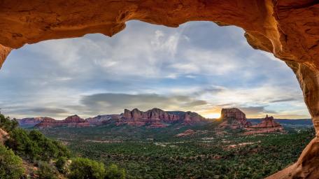 Stunning Panoramic View of Nature's Majesty wallpaper