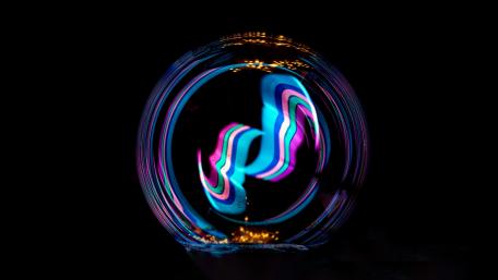 Bubble Ribbons in Darkness wallpaper