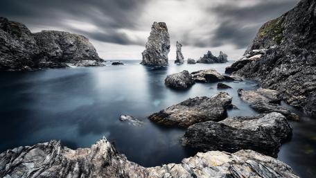 Needle Rocks wallpaper
