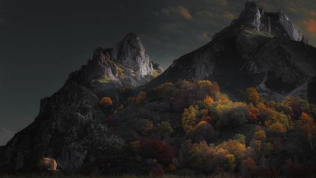 Majestic Twilight Over Autumn Mountains wallpaper
