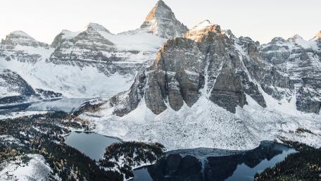 Majestic Snow-Capped Alps Landscape wallpaper