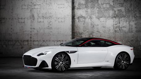 Aston Martin DBS Superleggera wallpaper