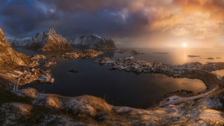 Reinebringen Viewpoint wallpaper