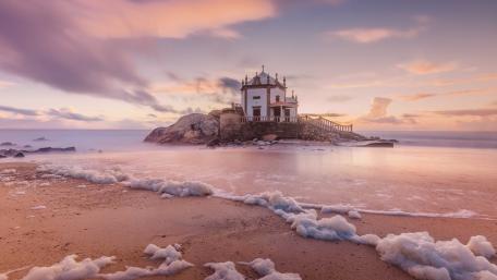 Capela do Senhor da Pedra wallpaper
