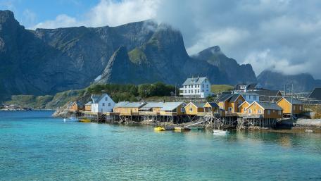 Sakrisoya Island (Lofoten, Norway) wallpaper