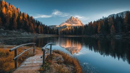 Lago Antorno wallpaper