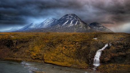 Majestic Mountain Landscape with Creek Flowing wallpaper