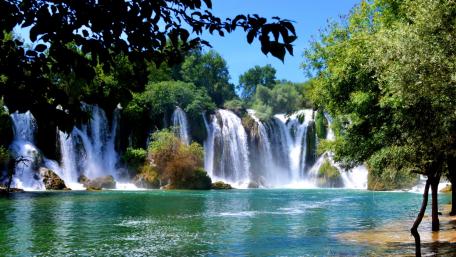 Kravice Waterfall wallpaper