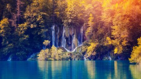 Plitvice Lakes National Park wallpaper