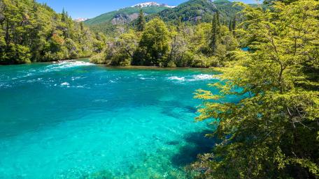 Menendez River, Los Alerces National Park, Patagonia, Argentina wallpaper