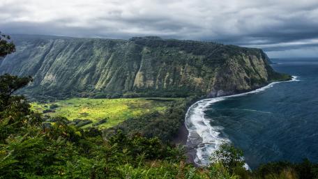 Waipiʻo Valley Lookout wallpaper