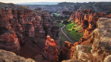 Charyn Canyon National Park wallpaper