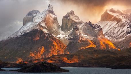Cordillera del Paine wallpaper